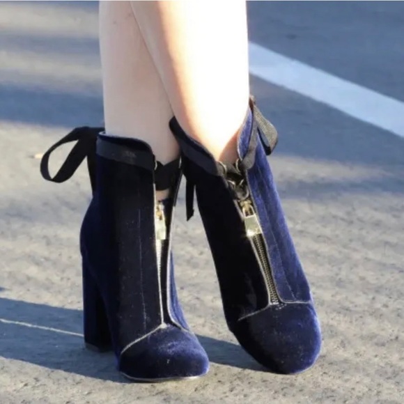 Zara Blue Velvet Zipper Ankle Boots Lace Up Heels Size 37EU /US7.5 - Picture 3 of 13